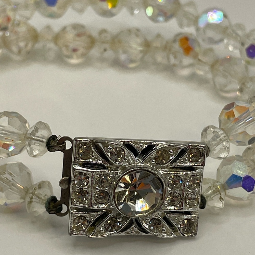 Vintage 7.25” Aurora Borealis Crystal Bracelet ✨ Double Strand AB Beads ✨ - Picture 5 of 12